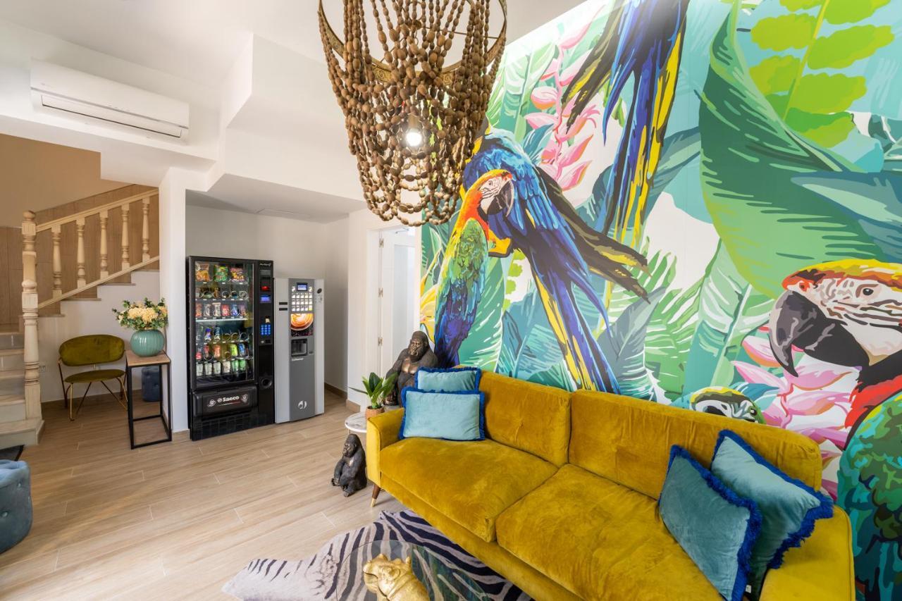 Hostal Romerito Malaga Luaran gambar