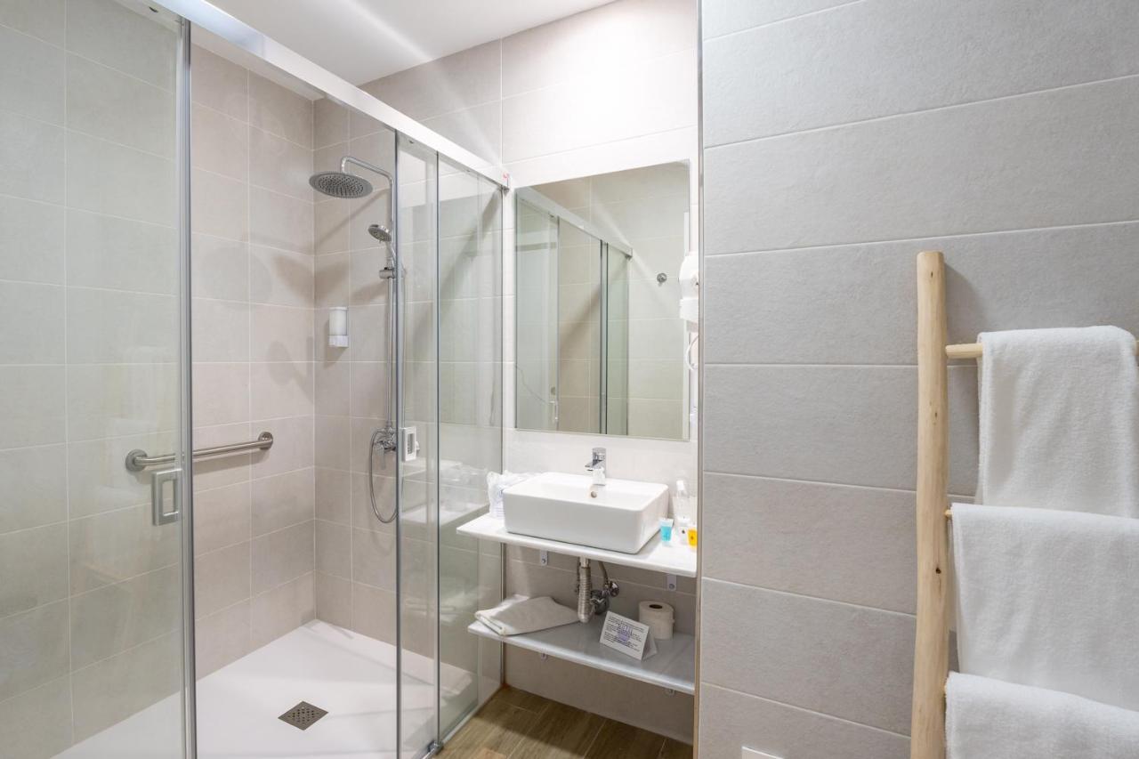 Hostal Romerito Malaga Luaran gambar