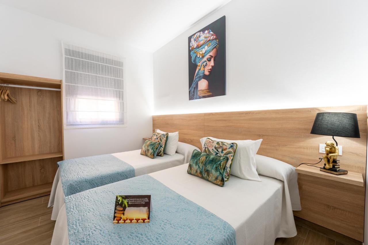 Hostal Romerito Malaga Luaran gambar